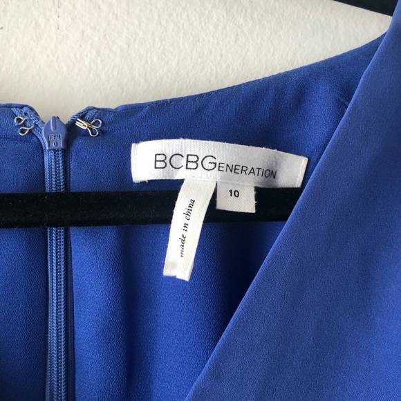 BCBGeneration Blue Azure V-Neck Dress - Picture 4 of 10